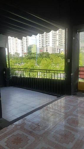 Cho thuê Nhà 2 căn đôi MT Đường Võ Văn Kiệt, P.Cầu Kho, Quận 1